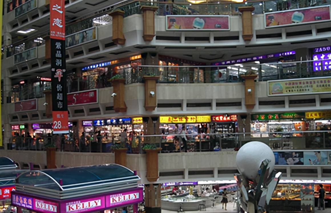 天津景点- 原创 广州有座“大型”商场，因各种流言蜚语，变得冷冷清清