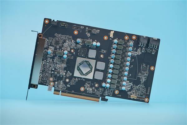 27GHz！三星GDDR6显存冲击极限 反杀GDDR6X