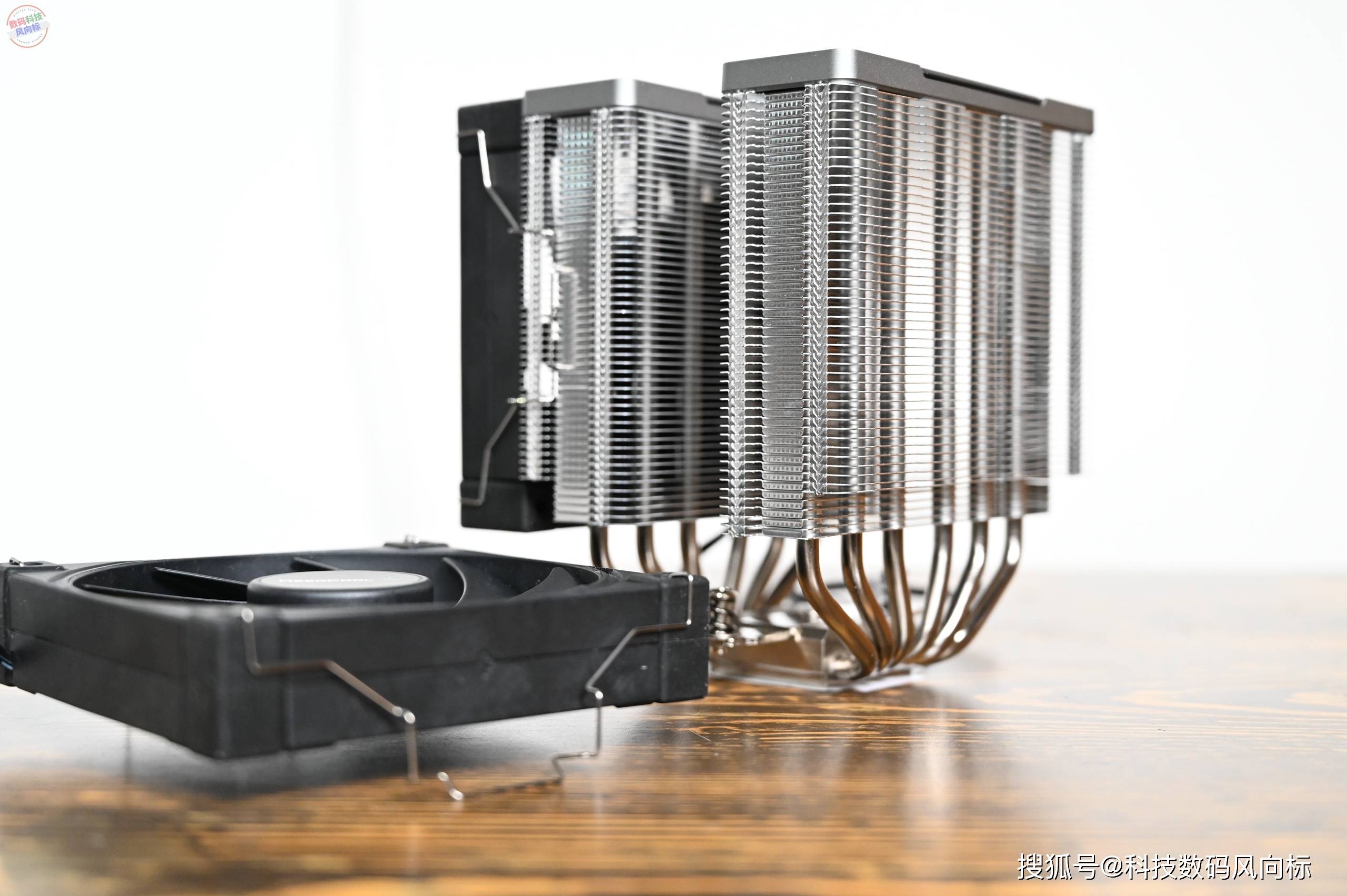 风神|风冷和水冷各有优势!九州风神AK620上手体验