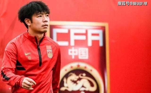 岳翎老公她的每一场解说都十分仔细而且绘声绘色