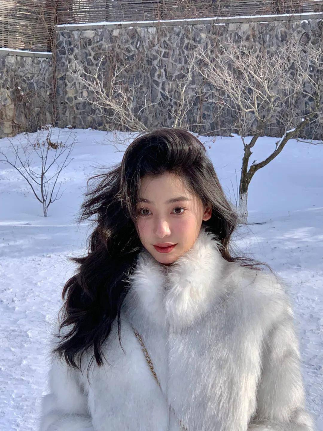 整体怎样才算第一眼美女？