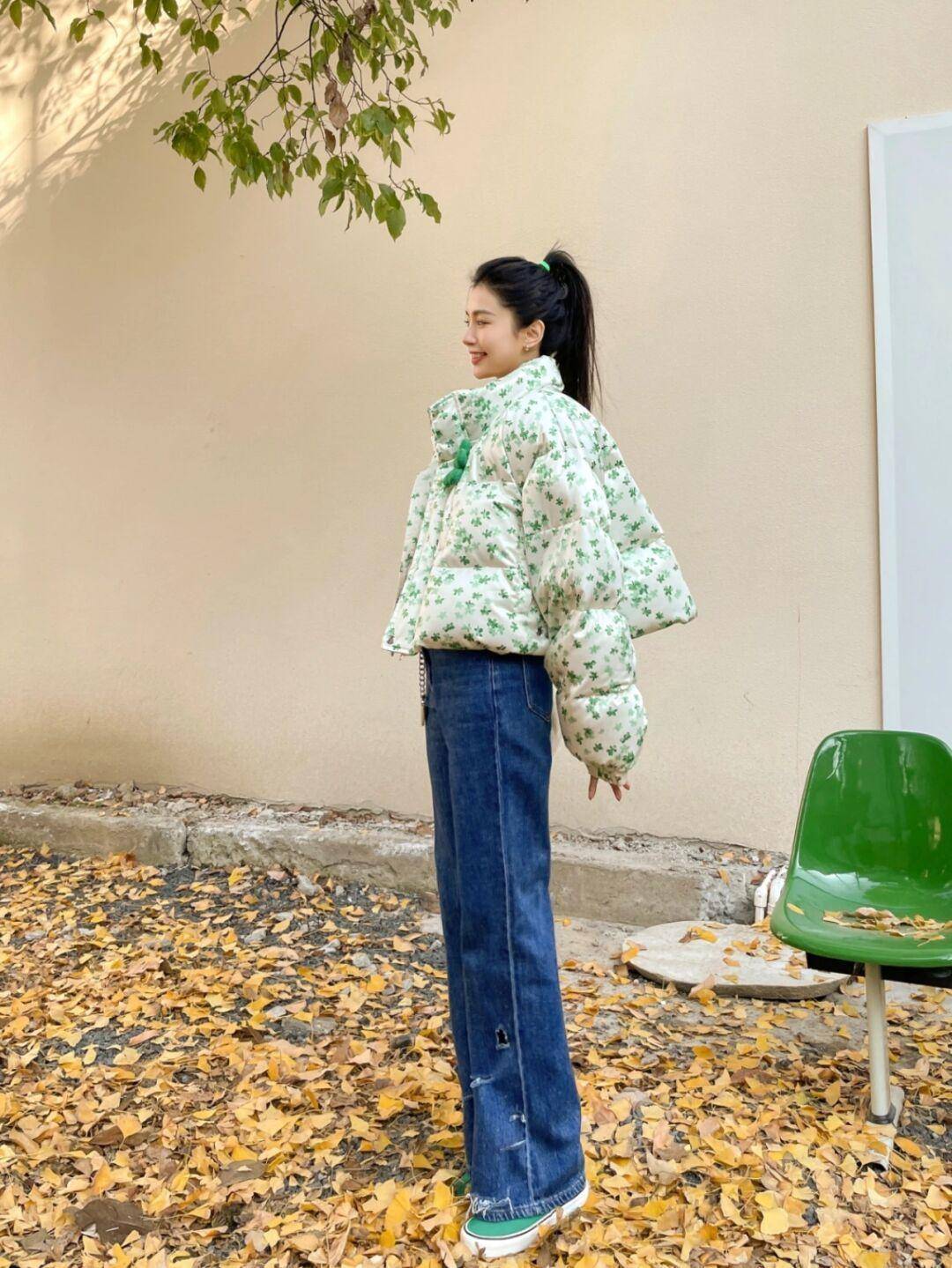 黑色 冬季穿搭保暖很重要,今年试试这些短款羽绒服,显高显瘦还时髦