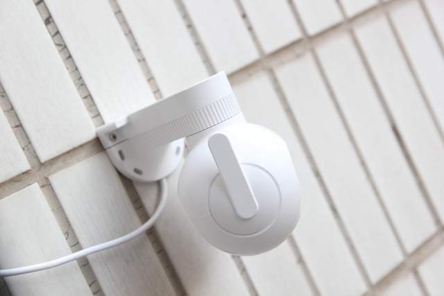 监控|双云台人形追踪，看车神器——小白室外全景摄像机云台版Q1