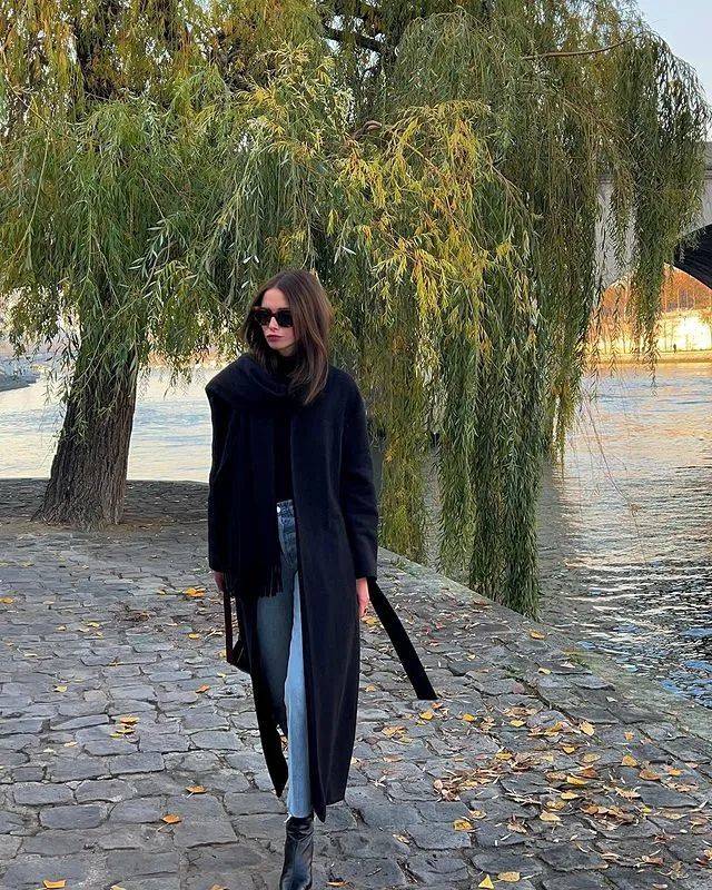 棕色 Solene Lara用穿搭表现出内敛的法式诱惑|博主推荐