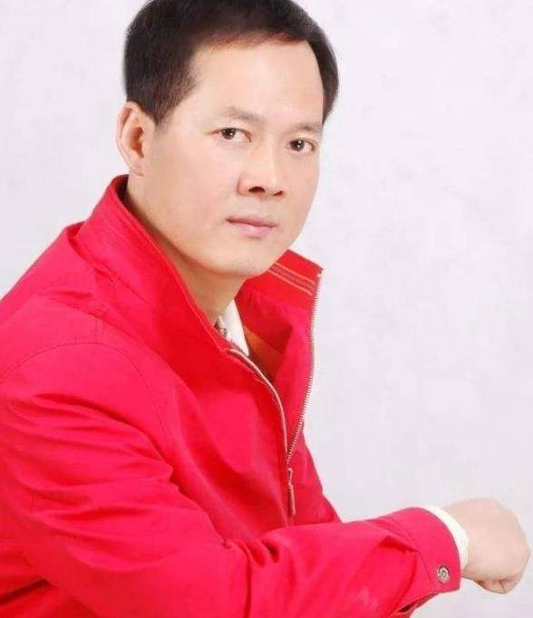 原创抛弃周润发嫁给富豪陈超武陈玉莲若没分手发哥不会有今天