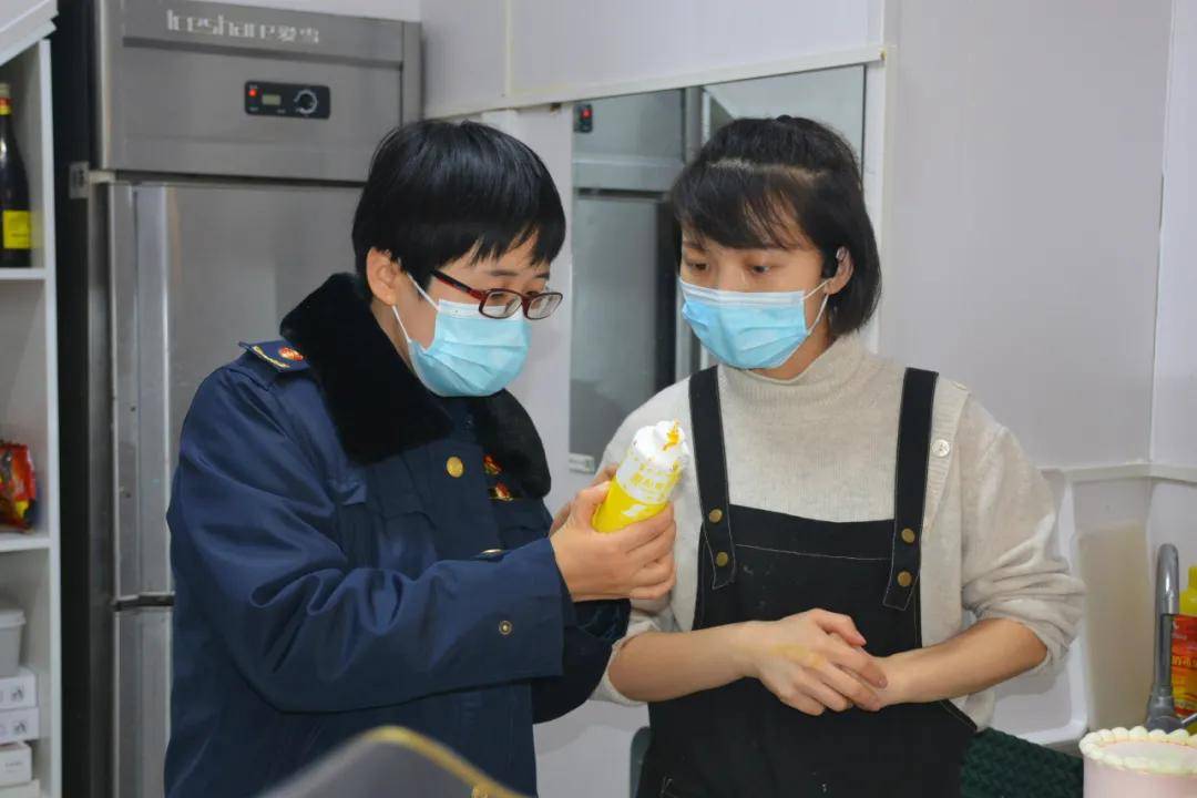 查隐患 严监管 把好食品安全关-铜川市市场监管新区分局开展节前食品