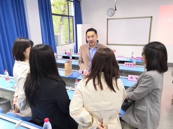 集奥聚合(成都)总经理费鑫受聘西南财大经济信息学院研究生校外导师