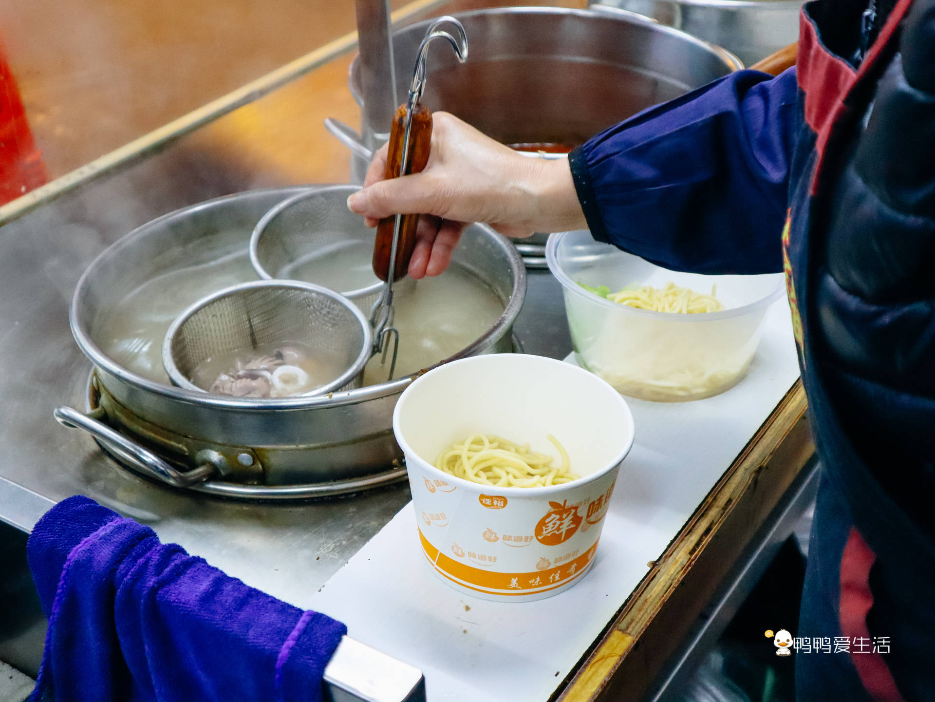 口感|厦门八市边上藏一家沙茶面店，传承38年老味道，各种小吃都能吃上