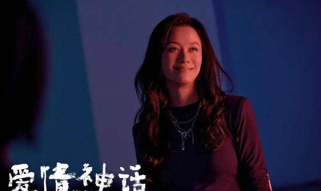 李小姐|《爱情神话》：只要女人看清男人的无足轻重，女人之间就能和解了