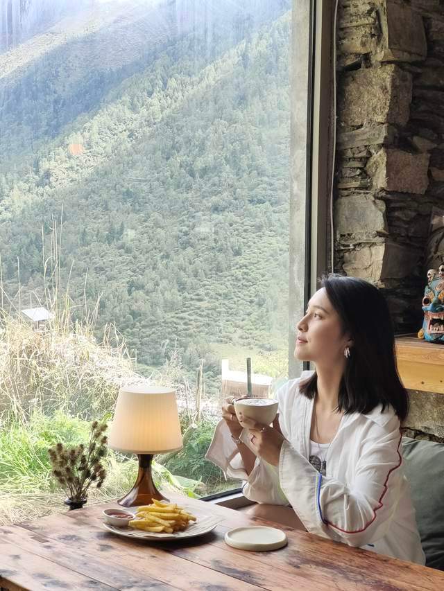 手机|vivo X70 Pro+的真话评测：把拍照做到极致，妹子就会爱