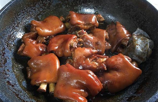 猪脚怎么炖最好吃最有营养 730ad91183d043f89e280f78db50dabc.jpeg