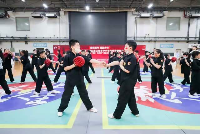 "咏春拳"扎根在上海_课程_吴俊辉_王三