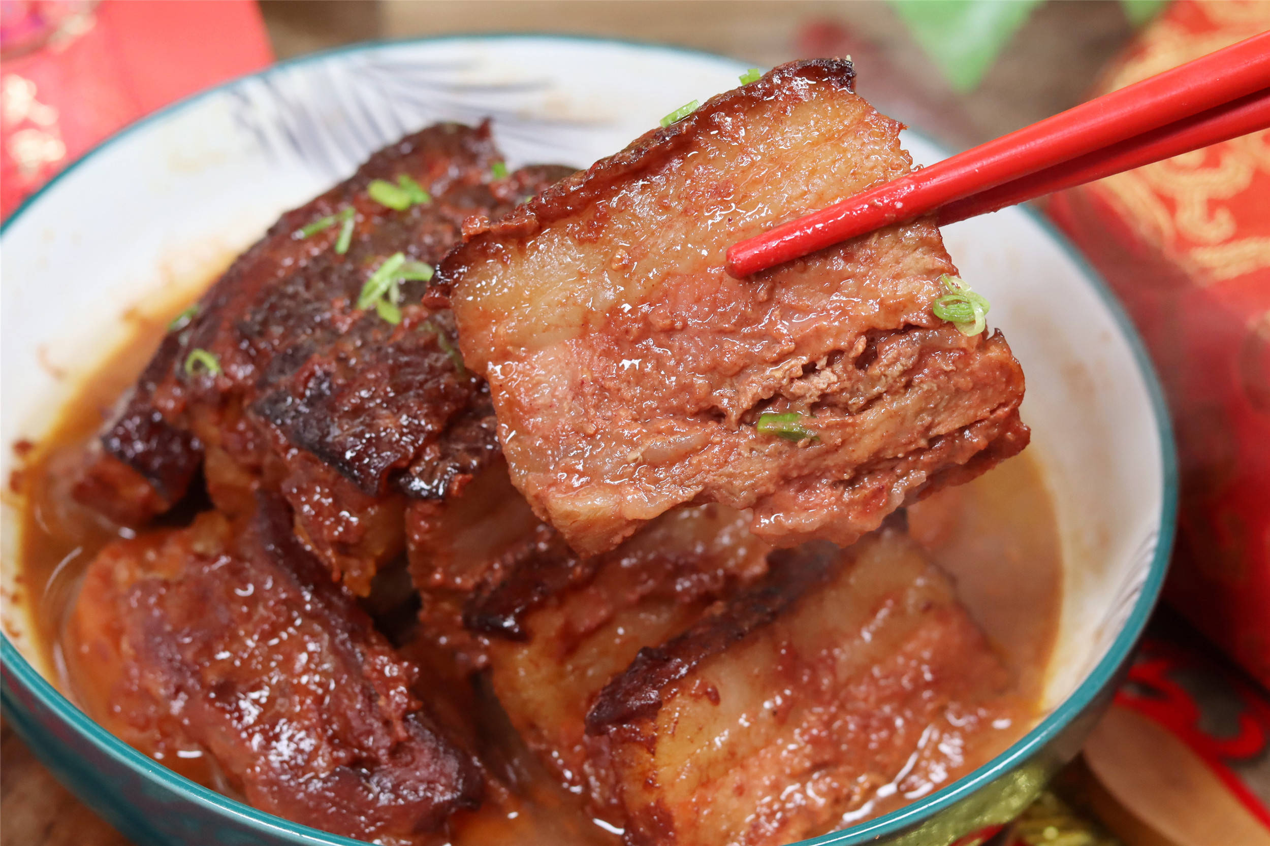 虎皮|再给年夜饭加道菜，蒸腐乳肉别只会加腐乳，香味不够，教饭店做法