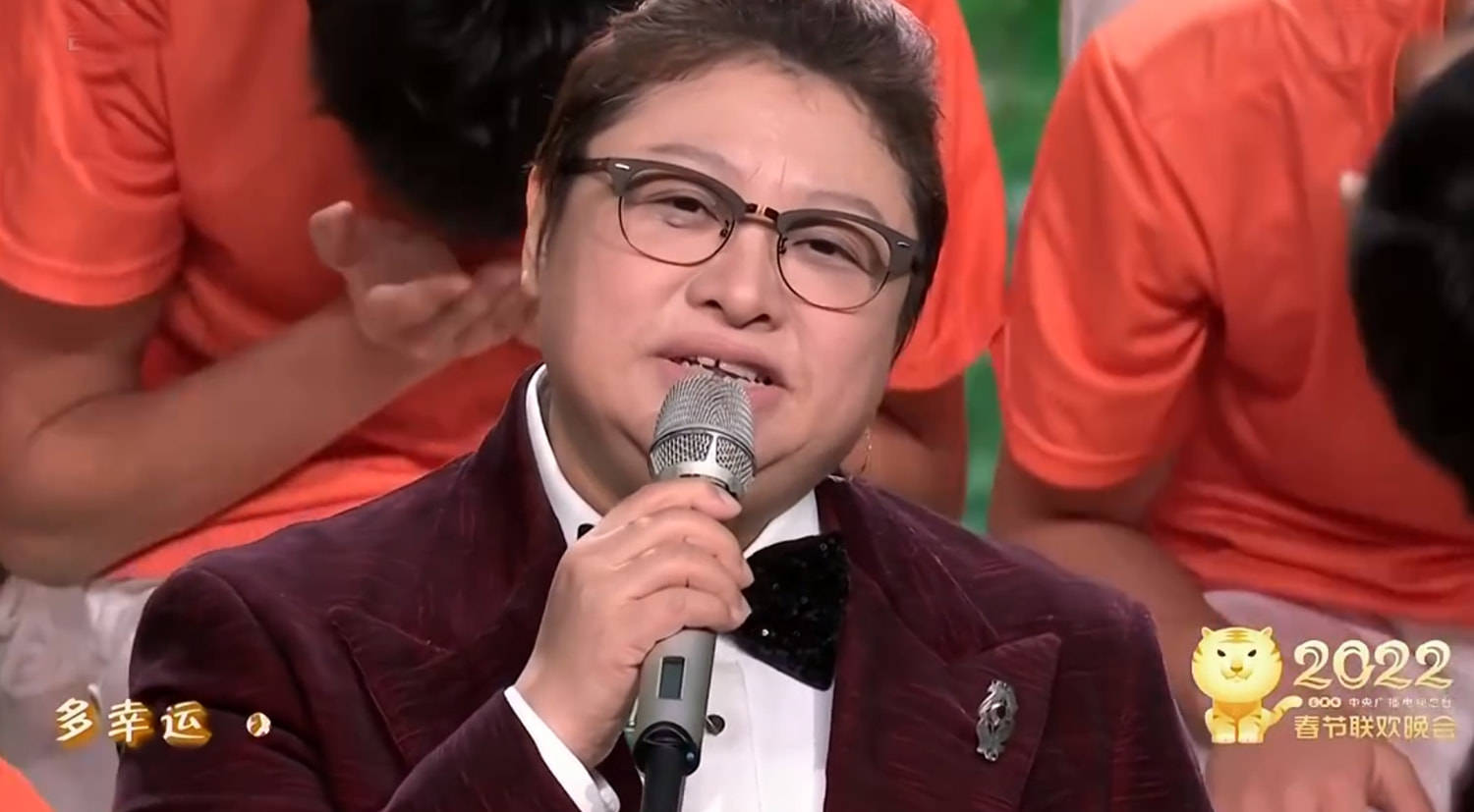 刘欢|央视春晚:5人主持团带热度,仅2人独唱表演,语言类节目话题不断