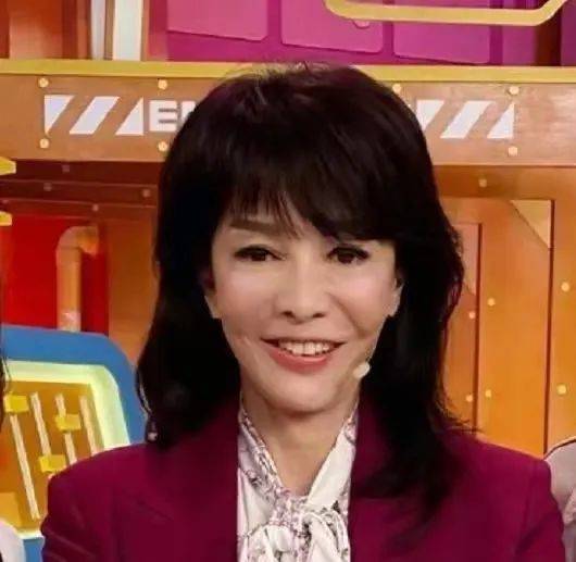 内地“顶级女神”，不打针不整容，个个自然老去，比港圈女神聪明封面图