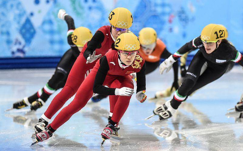 提名北京市为2022年冬奥会的申办城市,由北京市承办冰上项目的比赛