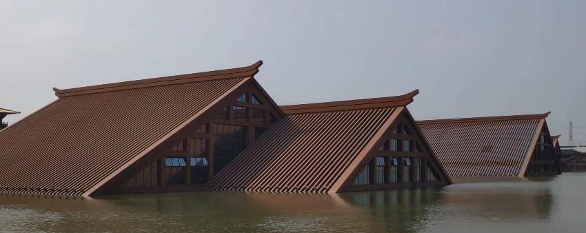 上海奇特建筑，漂浮的水下博物馆，从远古到近代的缩影