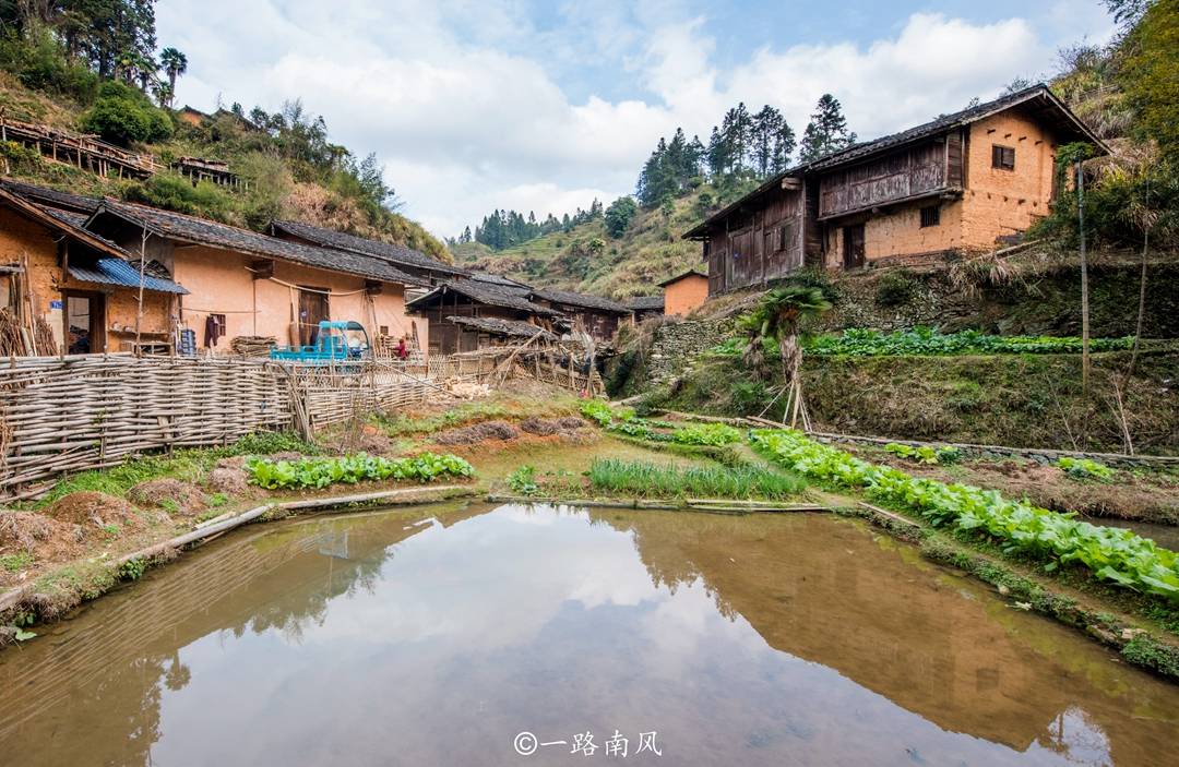 龙岩|福建龙岩旅行，发现一座没有蚊子的古村落，蚊香在这里卖不出去