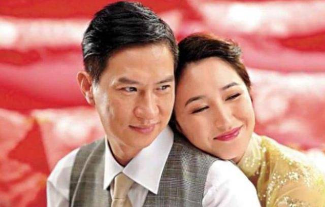 有一种恩爱叫张家辉与关咏荷你不欺我少年穷我不负你糟糠之情