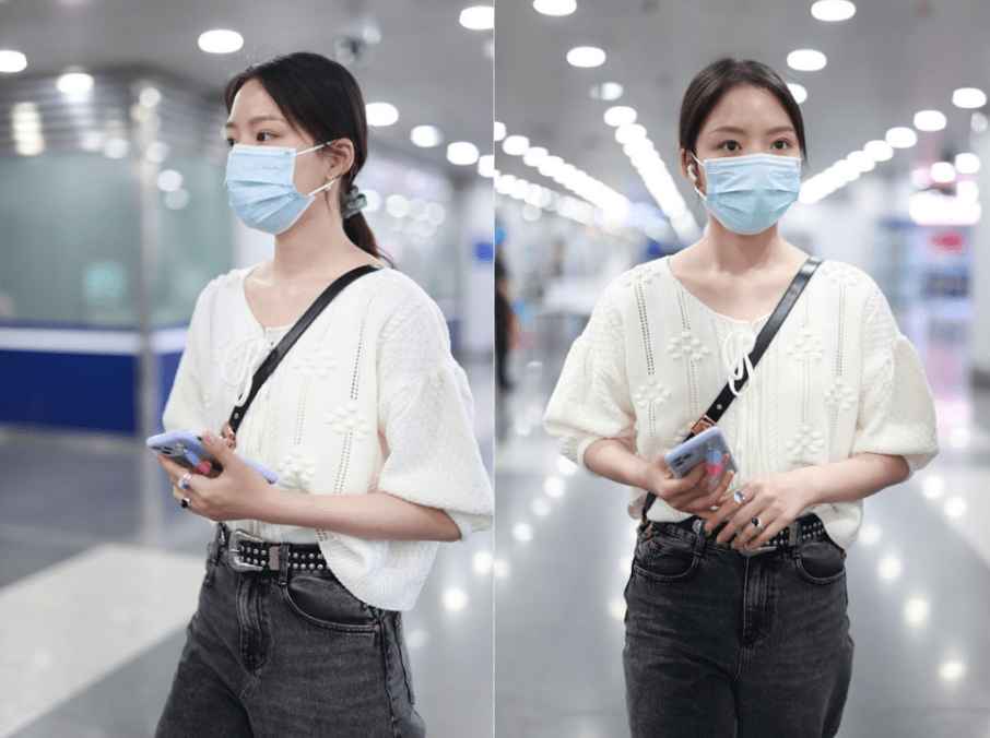 一身任敏就像“小清新女主”，一身蓝色系穿搭清新元气，看着就很甜
