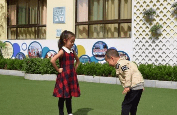 原创伪复姓成为一种潮流家长们成就感十足却让学生们苦不堪言