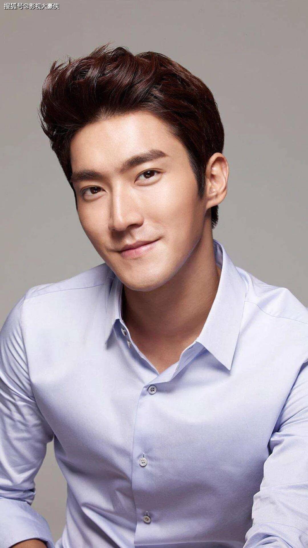 原创最强男人金钟国感染新冠为什么那么多韩国明星感染新冠