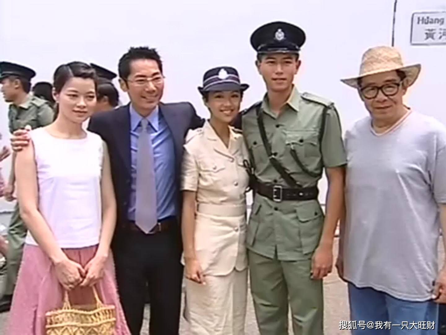 亲哥哥|《学警雄心》钟立文改变了何花的命运,奈何那般相爱终是各自离散