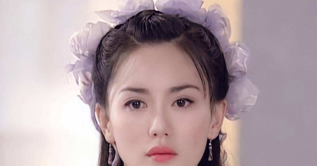 美人被网友集体大喊美过高圆圆，退出多年还能在49岁美出圈！