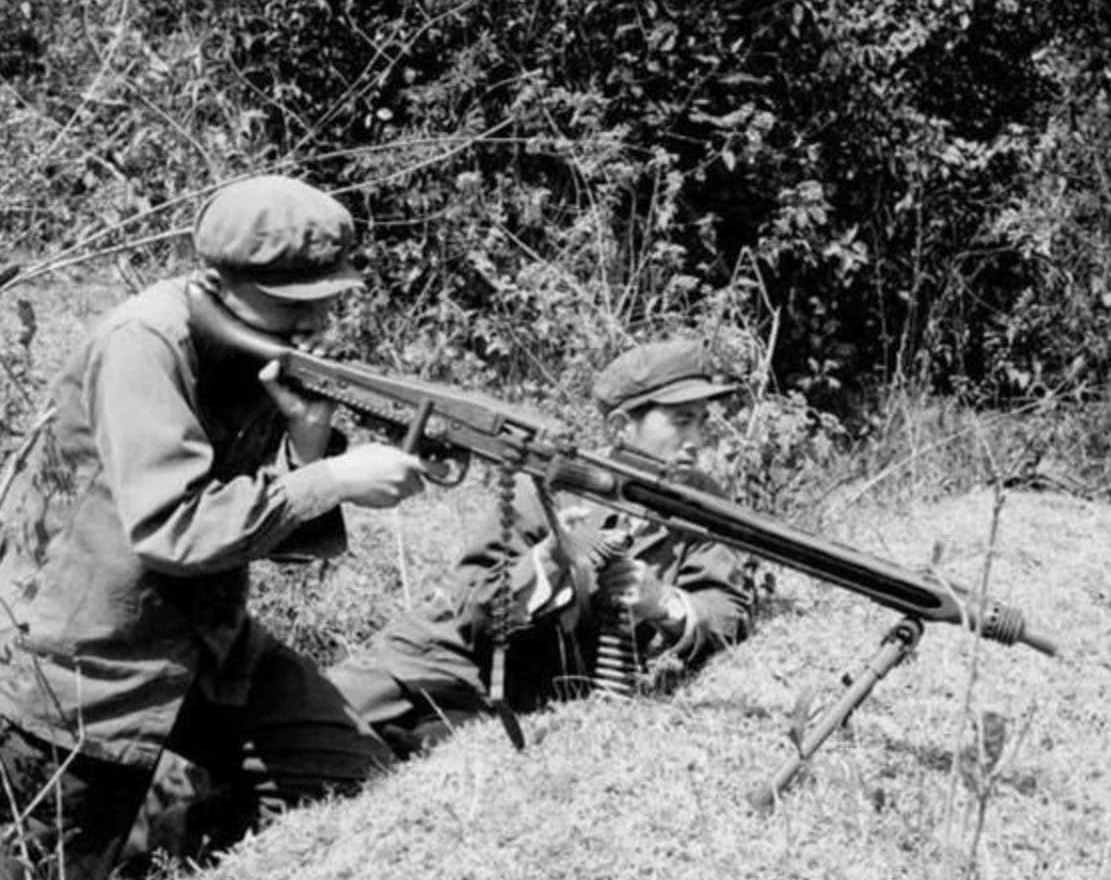 被盟军称之为希特勒的电锯 mg42通用机枪也被我军使用过