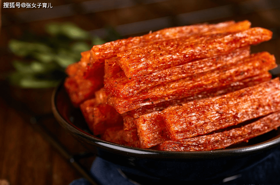 食品|2022年垃圾食品排行榜,酸奶上榜,第1名很多父母都爱给孩子喝