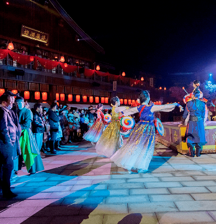 互动表演景区 bada67b0b77a4f619f9da496e45c571f.png