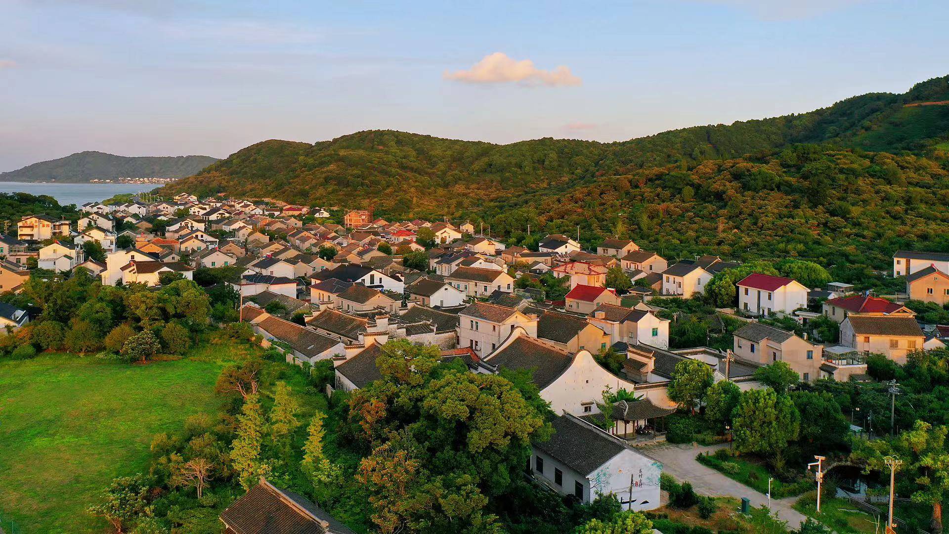 西山东村古村图片