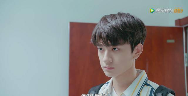 网飞新剧青春恋爱 e7e1e6f3590a41daa3ecb1d6245bef06.jpeg