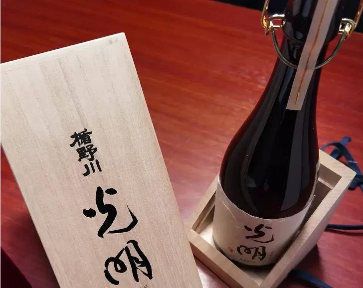 贵庆|虎年限定酒款,国外品牌纷纷追捧文化