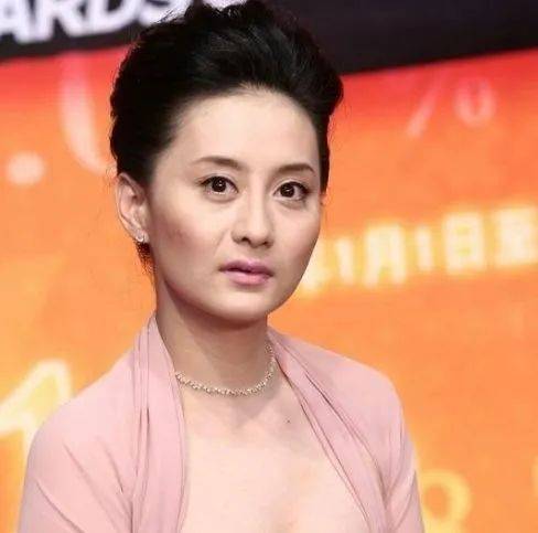 女郎皮相美人不扛老!从林心如到陈德容,花期又短又显老,就美那几年