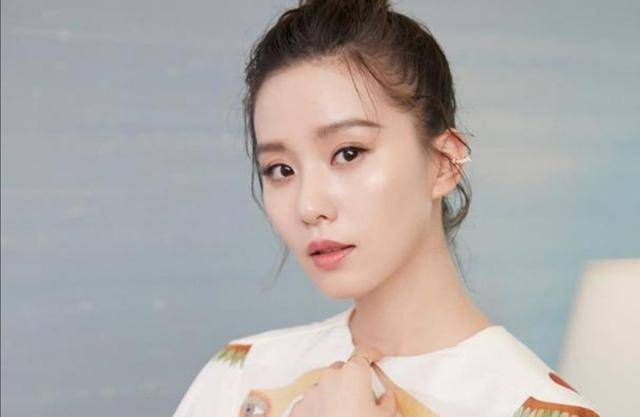 事情40岁女性如何对抗衰老？做好这四个细节，比同龄人气质还显年轻