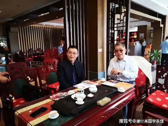 李瑞河依天造福瑞满茶河为什么天福能够引领世界茶业系列一