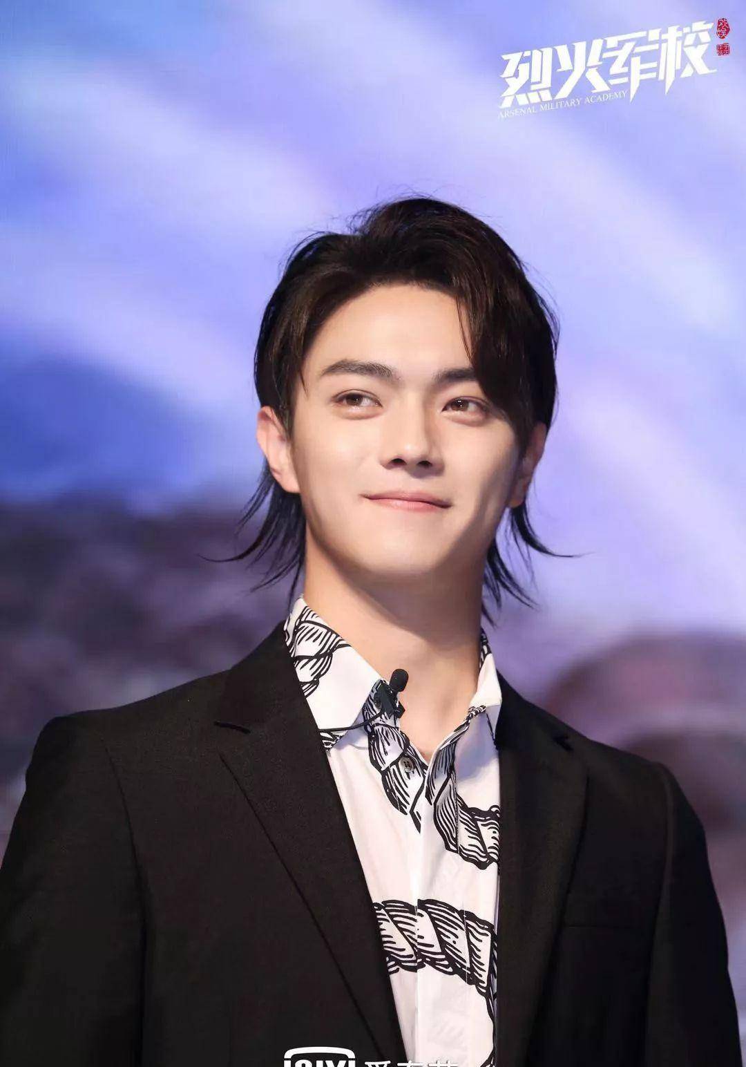 民国|送走七月现男友，迎来八月“帧”男友！