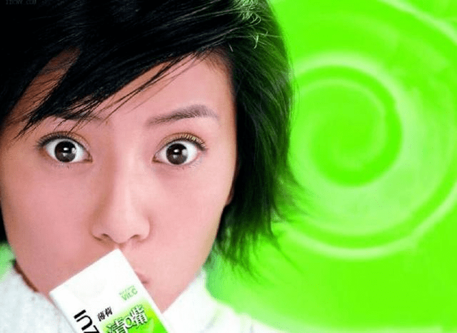 方脸别再削尖骨头动脸了,这5位女星告诉你,方脸才大气耐看且抗老