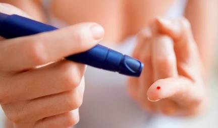 治疗|糖尿病患者，血糖多少高用胰岛素？用不用会有啥区别？糖友快看看
