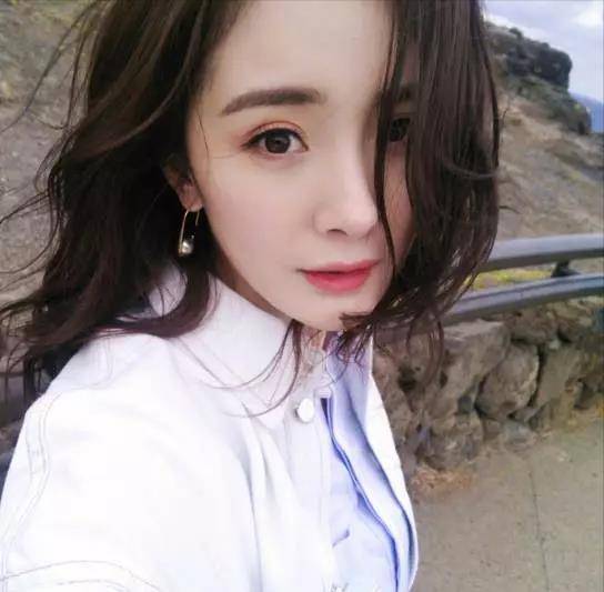 bug 阿娇的腿,杨幂的鼻子,刘亦菲的肩膀,说说女星的长相短板