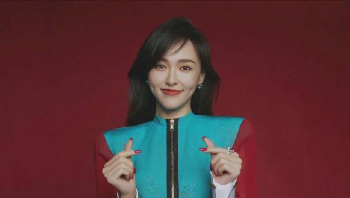 bug 阿娇的腿,杨幂的鼻子,刘亦菲的肩膀,说说女星的长相短板