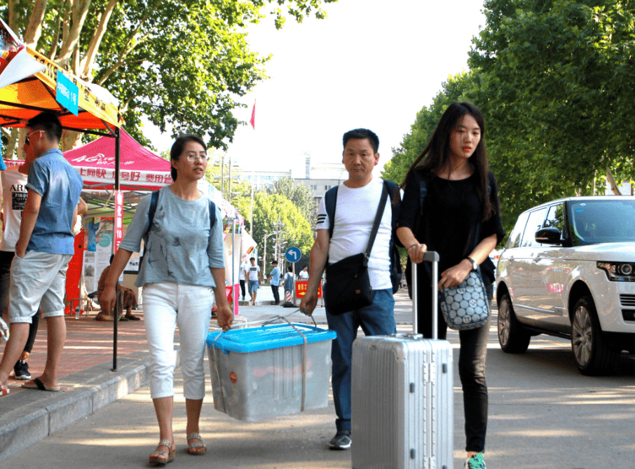 红木等级排行_最新红木家具十大排行榜,万家宜上榜