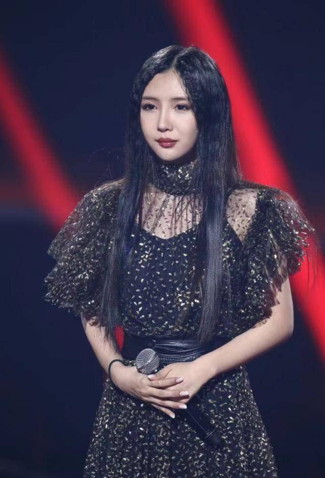 郭惠妮红梅花开明星是怎么丰胸的 王力宏淘汰刘美麟 与当年那_今日