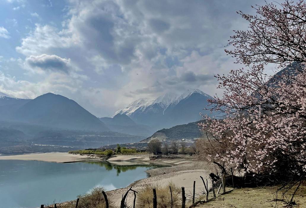 地方|西藏自驾：三月林芝看桃花，时间充裕可以这样走（2）