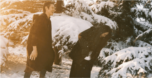 向太 郭碧婷一家罕见亮相!生图下小向太皮肤白到发光,穿羽绒服气质出众