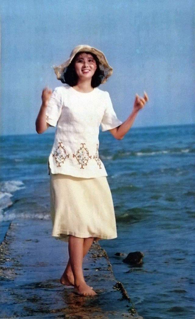 原创昔日女星赵雅珉和陈国军离婚后现在的人生状况怎样儿子陈赫近况