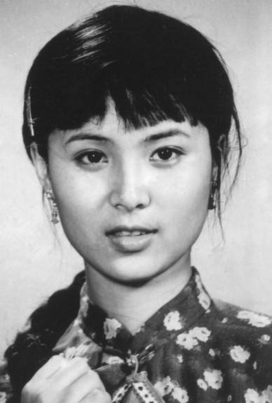 在一次不测的时机,普超英踏足到了演艺圈.