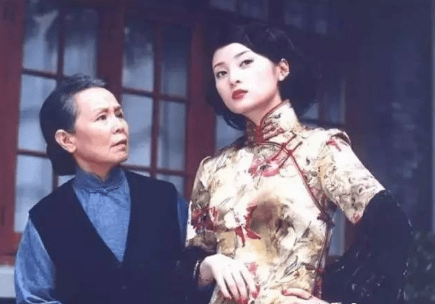 变化初见时颜值惊为天人的娱乐圈女明星都有谁呢，看看你们喜欢她们吗