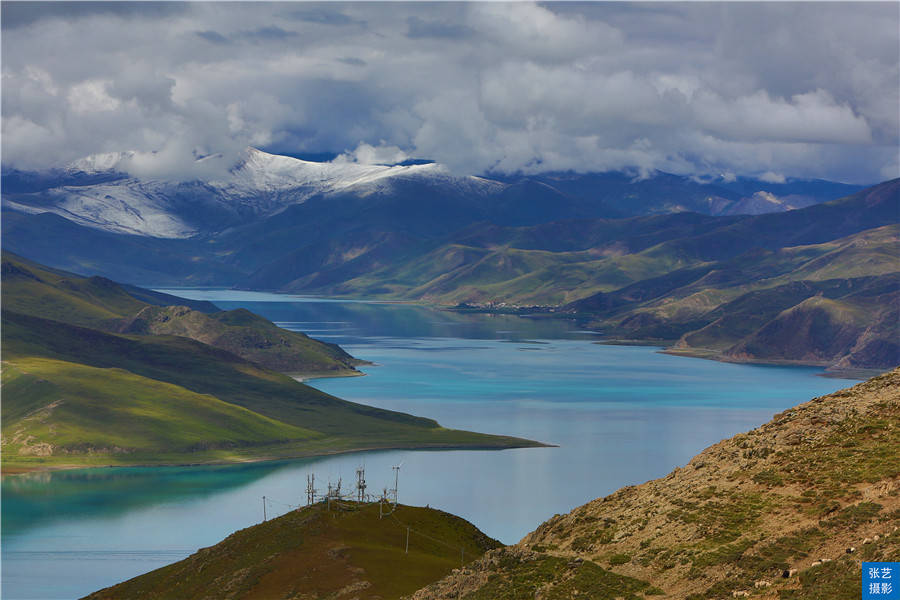 湖水|西藏三大圣湖之一羊卓雍措，一生必去的地方，湖水美得令人窒息
